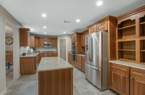 10710 Bayridge Cv, Austin, TX 78759-4676