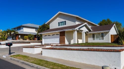 25671 Westover Cir, El Toro, CA 92630-5024