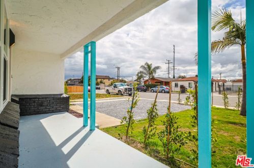 4521 55th St, Bell, CA 90270-2422