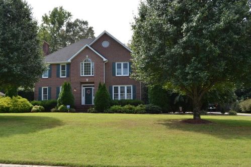 109 Somerset Ln, Tullahoma, TN 37388-5374