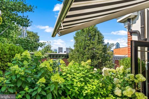 718 22nd St, Philadelphia PA 19130-0027 exterior