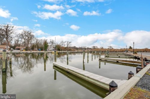 1219 Spruce Ave, Shady Side MD 20764-9562 exterior