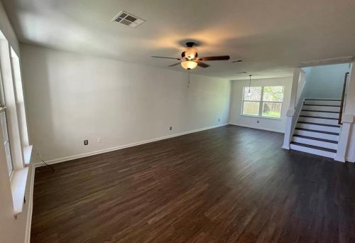 224 San Felipe Dr, Uhland TX  78640-4332 exterior