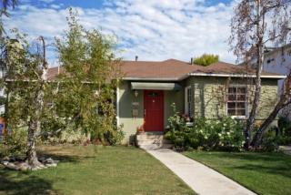 2802 Oakhurst Ave, Los Angeles, CA 90034-1853