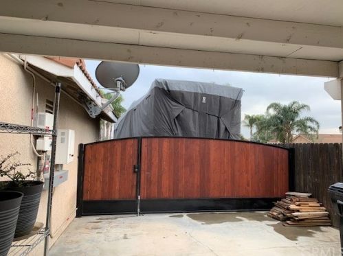 5595 Via Escalante, Riverside CA  92509-5563 exterior