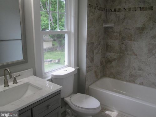 1105 Sycamore St, Haddon Heights NJ  08035-1615 exterior