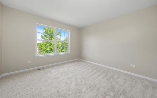 909 Vintage Way, Spring Grove IL  60081-8257 exterior