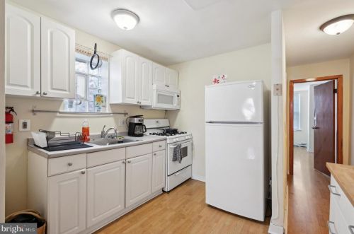 1419 4 St, Philadelphia PA 19147-0059 exterior