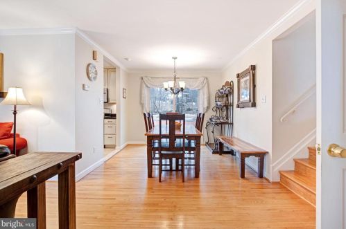 8634 Langport Dr, Springfield VA  exterior