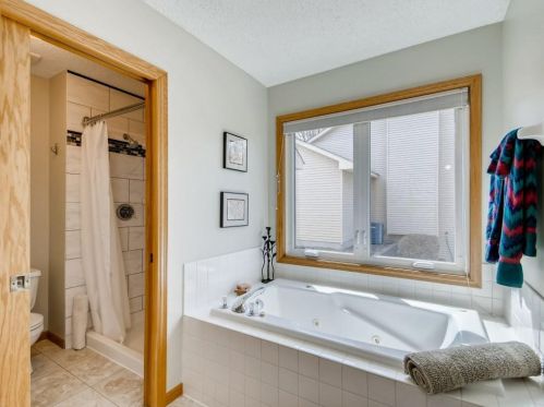 3231 Black Oak Dr, Saint Paul MN  55121-2334 exterior