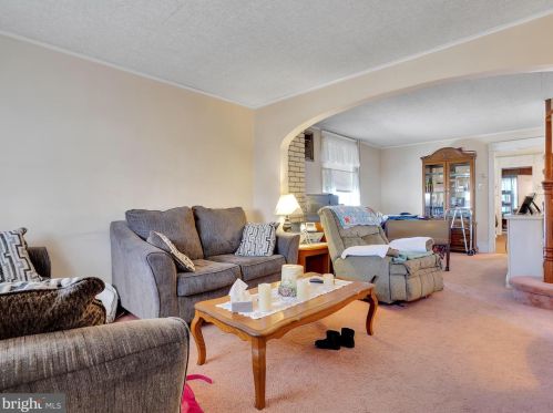 1407 Mount Hope Ave, Primrose PA 17901-1420 exterior