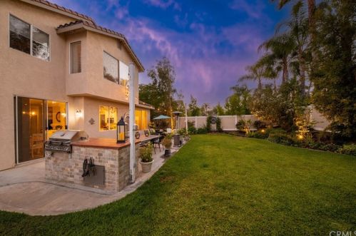 20752 Freeport Dr, Riverside CA  92508-3145 exterior