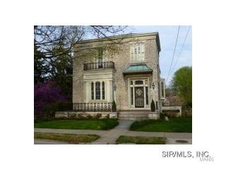 1750 Liberty St, Alton IL  62002-4514 exterior