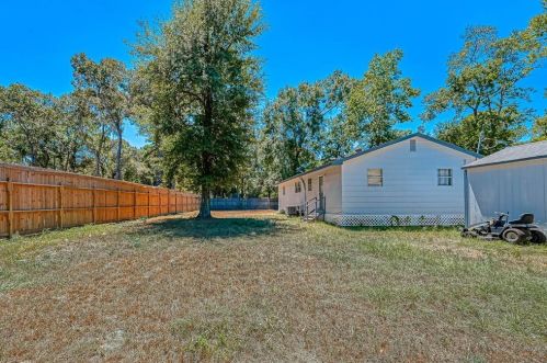 16723 Lk Cir, Conroe TX  77302-5343 exterior