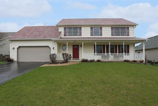 654 Ridge Dr, Elburn IL  60119-7137 exterior