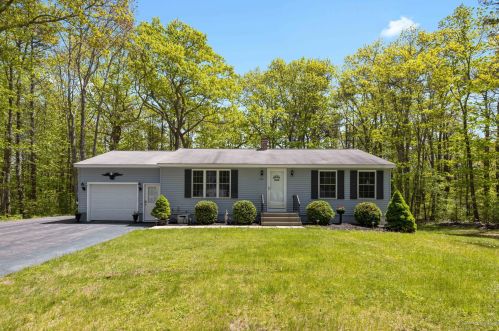 195 Bypass Rd, Wells, ME 04090-4726