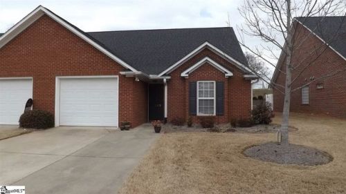 147 Dove Haven Dr, Simpsonville, SC 29681-5768