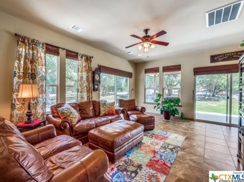 248 Mystic Breeze, Spring Branch TX 78070-5076 exterior