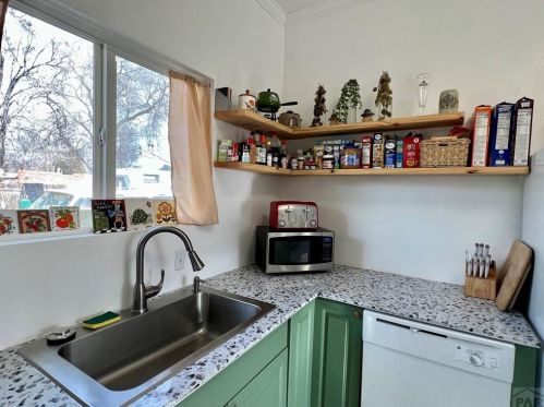 1422 Cypress St, Pueblo CO  81004-3439 exterior