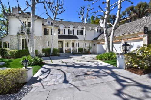 16122 Valley Meadow Pl, Van Nuys, CA 91436-3900