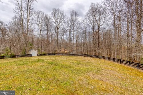 5 Eddy Stone Ct, Fredericksburg, VA 22406-5034