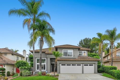 647 Corte Loren, San Marcos, CA 92069-7317