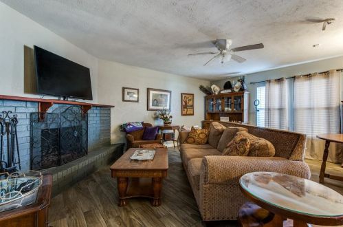 7229 Chatham Rd, Fort Worth TX  76182-5010 exterior