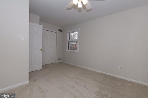 7099 Game Lord Dr, Springfield VA  22153-1312 exterior