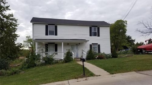 307 Market St, Pendleton, MO 63383-1404