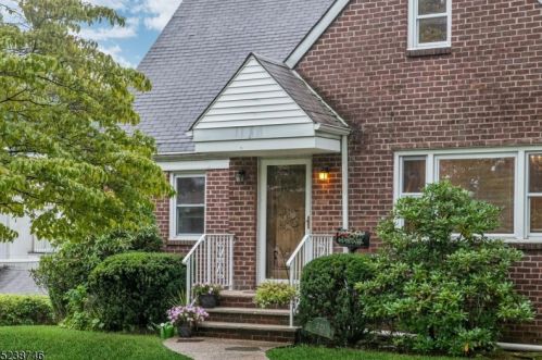 1235 Cedar Ave, Mountainside, NJ 07092-1955