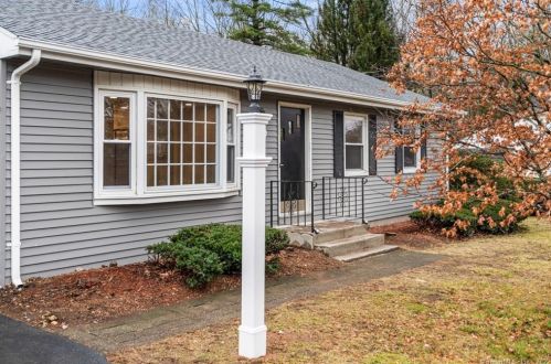 1034 Hebron Ave, Glastonbury, CT 06033-2418