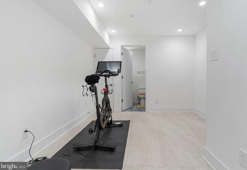 1409 30 St, Philadelphia PA 19121-1101 exterior