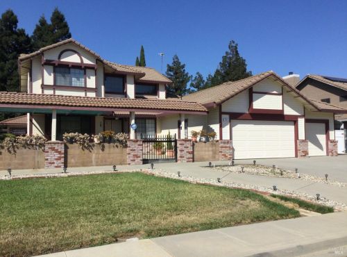 343 Cobblestone Dr, Vacaville, CA 95687-4309