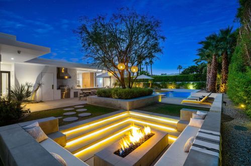 863 Avenida Palos Verdes, Palm Springs, CA 92262-5713