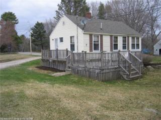 72 Mills Rd, Kennebunkport, ME 04046-5702