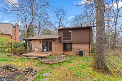 5054 Eliots Oak Rd, Columbia MD  21044-1356 exterior
