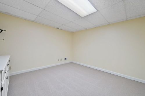 1011 Byrnwyck Rd, Atlanta GA  30319-1665 exterior