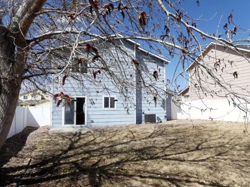 2234 Meadowlark Ln, Pueblo, CO 81008-2186