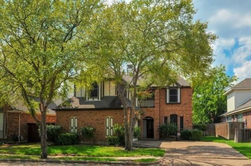 745 Marble Canyon Cir, Irving TX  75063-4445 exterior