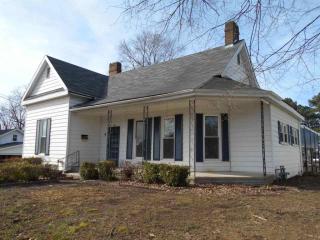 904 High St, Trenton, TN 38382-2705
