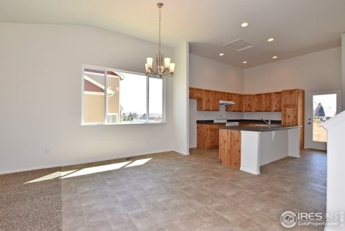 2668 Emerald St, Loveland CO 80537-2013 exterior