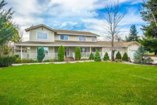 19635 Miwok Ct, Redding, CA 96002-4650