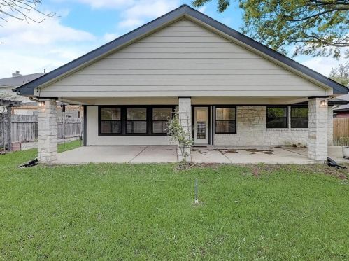14712 Bescott Dr, Austin TX  78728-5730 exterior