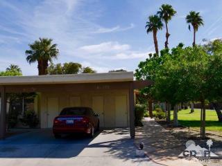 48972 Cochran Dr, Indio, CA 92201-7514