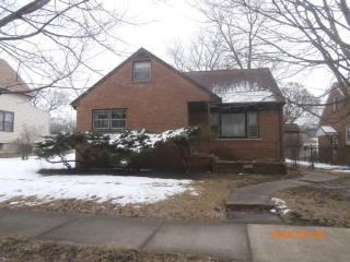 742 Osborn Ave, Kankakee, IL 60901-5630
