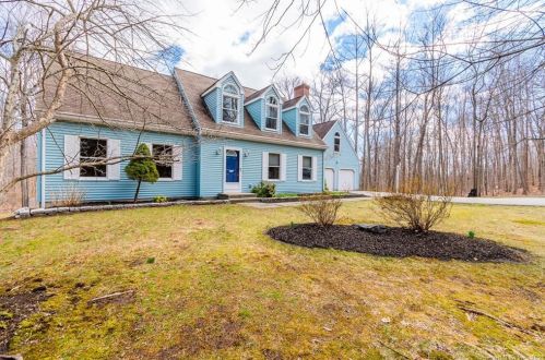 434 New London Rd, Colchester, CT 06420-4125