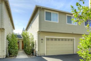 60 Mountain Ave, Ashland, OR 97520-2128