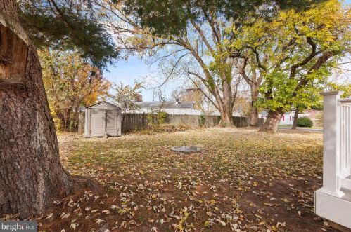 7 Aberdeen Ave, Aberdeen MD  21001-3817 exterior