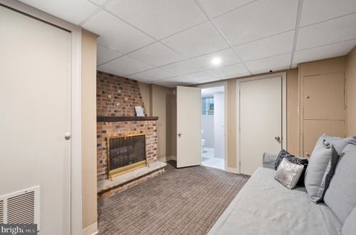 2825 11 St, Philadelphia PA 19148-4903 exterior