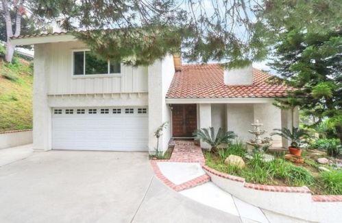 20516 Lake Canyon Dr, Walnut, CA 91789-3526
